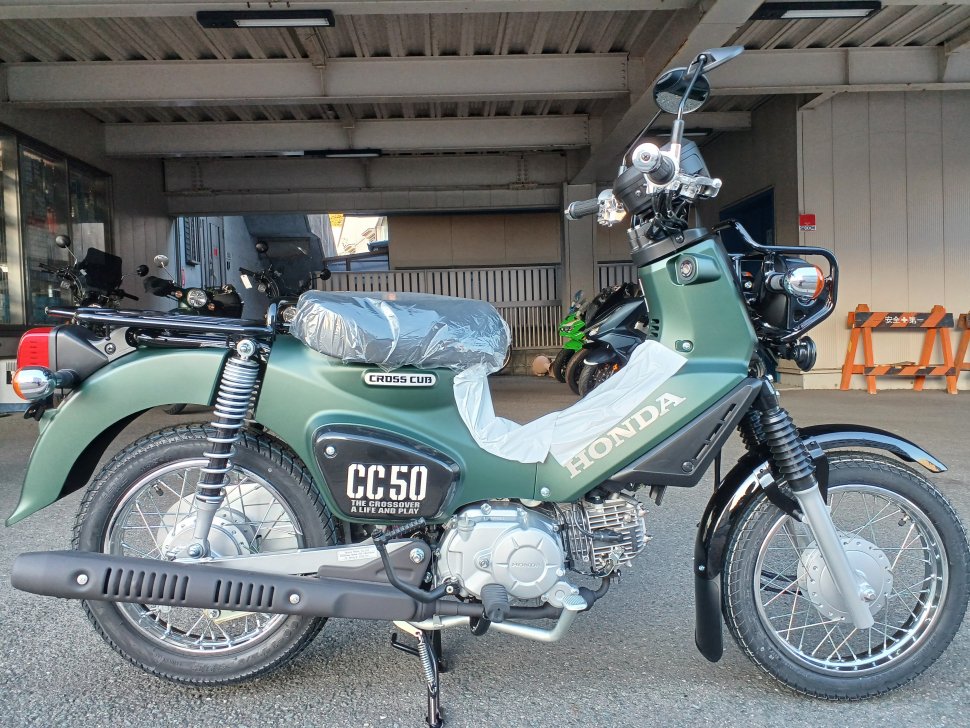 クロスカブ50 グリーン 2022 (1)
